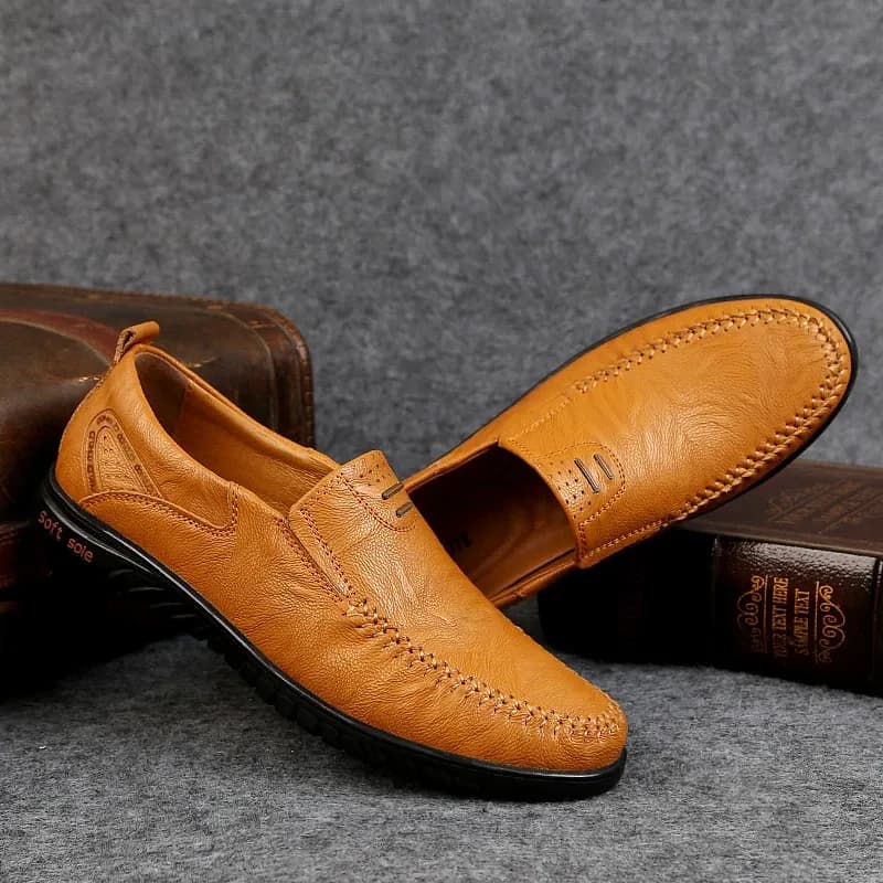 Handgefertigte Herren-Loafer mit weicher Sohle