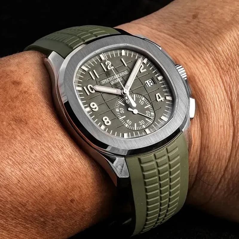 Sportlicher Herren-Chronograph mit Rubbergurt und Kalender